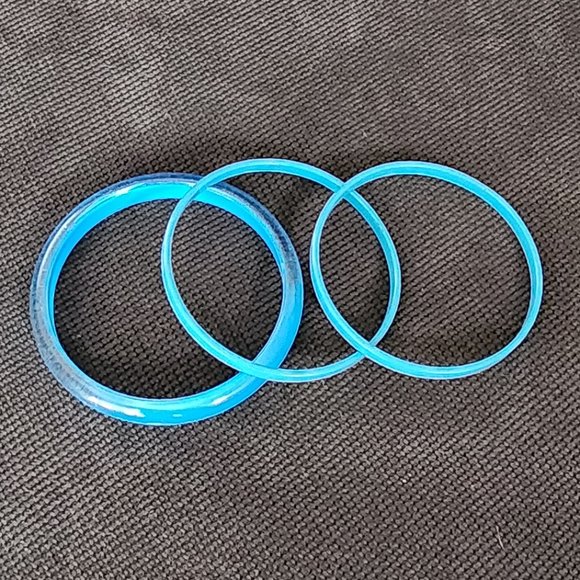 Claire's Set Of Three Blue Bangle Bracelets - Picture 7 of 7
